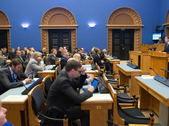 Riigikogu täiskogu istung 29. september 2015
